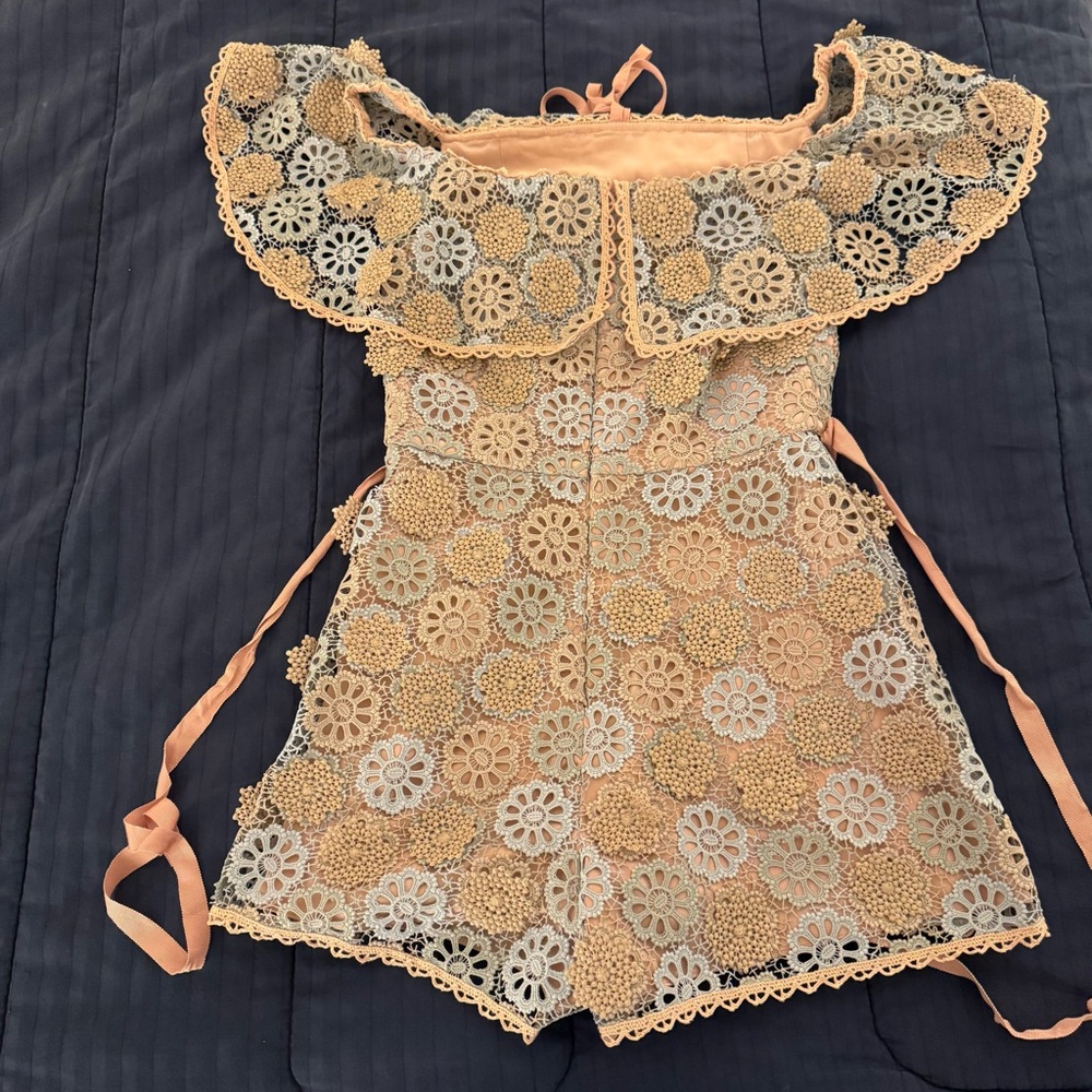 Alexis Textured Patterned Halter Neck Off-The-Shoulder Romper Size Small - Picture 16 of 17